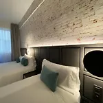 Konukevi Bypillow San Mames 4*