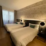 Konukevi Bypillow San Mames 4*