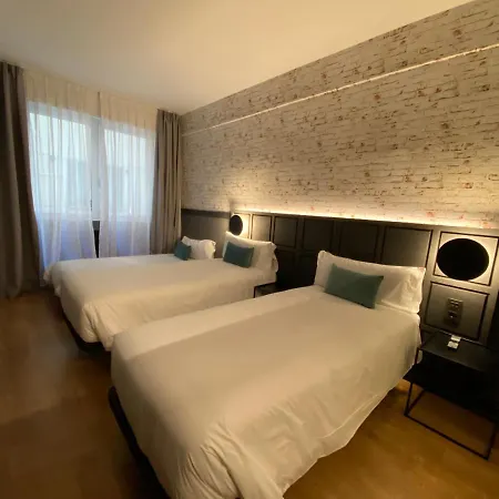 게스트하우스 Bypillow San Mames 4*