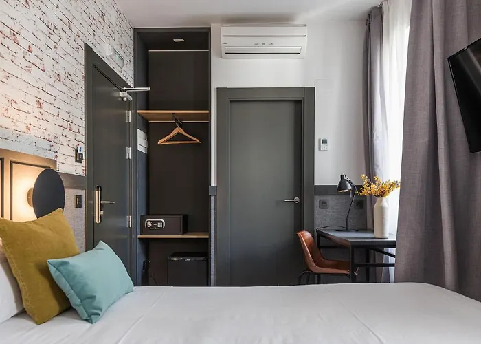 Konukevi Bypillow San Mames 4*